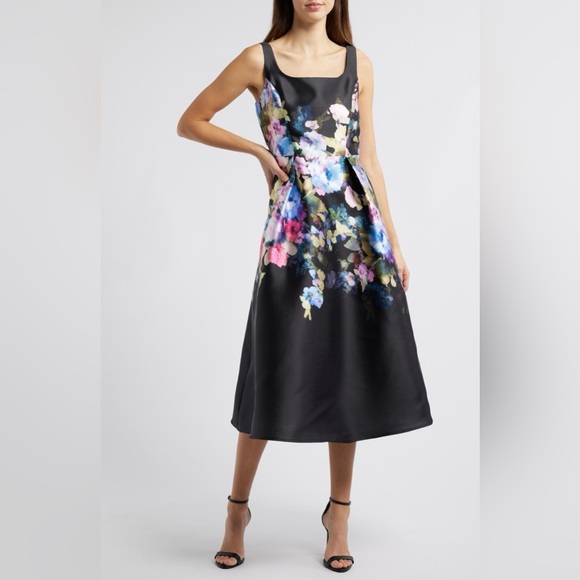 Julia Jordan Floral Fit & Flare Cocktail Midi Dress - NWT - size 8 - has pockets - Picture 1 of 16
